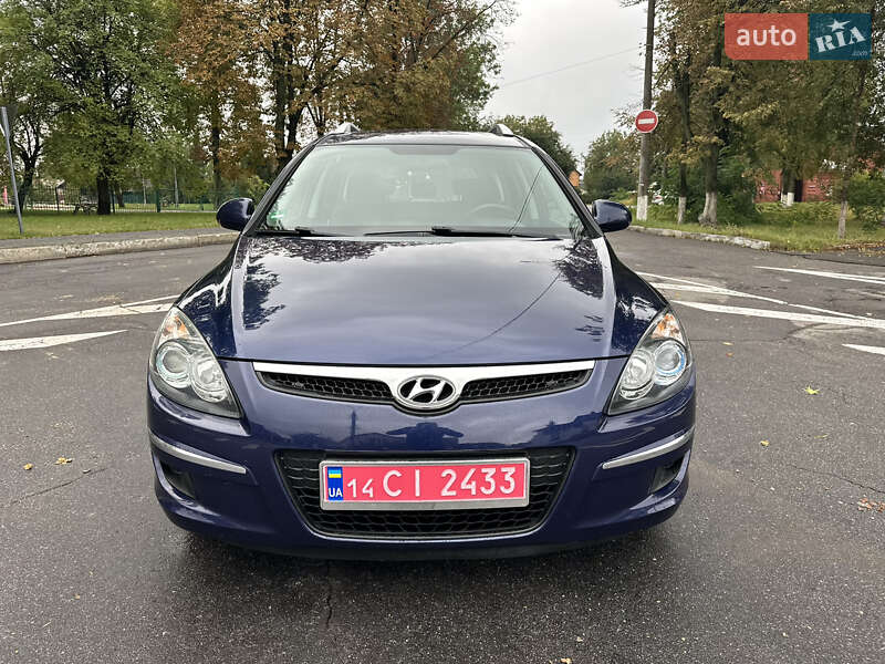 Универсал Hyundai i30 2010 в Виннице