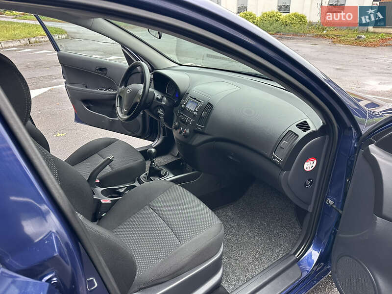 Универсал Hyundai i30 2010 в Виннице
