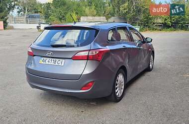 Универсал Hyundai i30 2013 в 