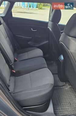 Универсал Hyundai i30 2013 в 
