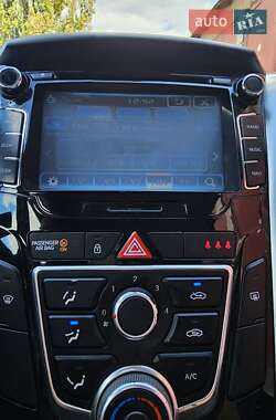 Универсал Hyundai i30 2013 в 