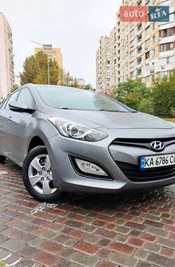 Универсал Hyundai i30 2013 в 