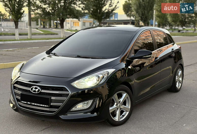 Хэтчбек Hyundai i30 2012 в Кременчуге