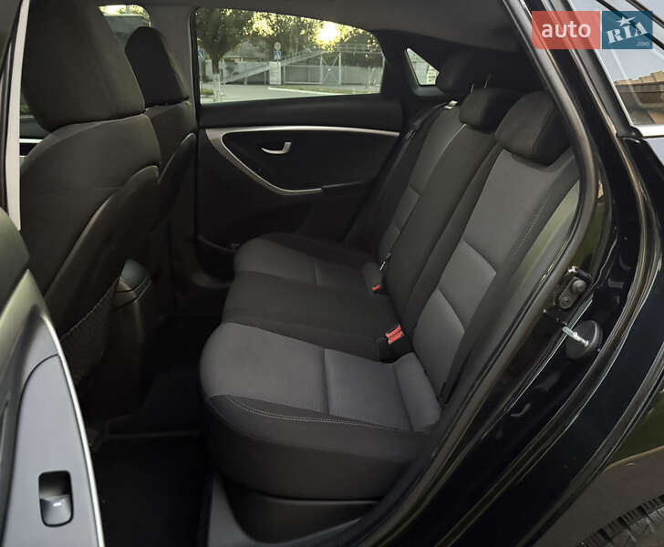 Хэтчбек Hyundai i30 2012 в Кременчуге