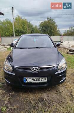 Хетчбек Hyundai i30 2009 в 
