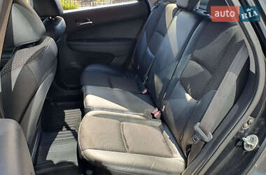 Универсал Hyundai i30 2007 в 