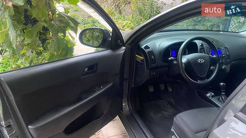 Хетчбек Hyundai i30 2007 в Львові фото 11 Хетчбек Hyundai i30 2007 в Львові