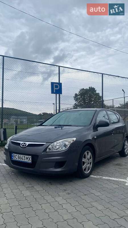 Хетчбек Hyundai i30 2007 в Львові фото 6 Хетчбек Hyundai i30 2007 в Львові