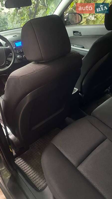 Хетчбек Hyundai i30 2007 в Львові фото 19 Хетчбек Hyundai i30 2007 в Львові