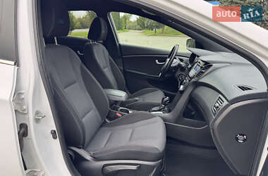 Универсал Hyundai i30 2016 в 