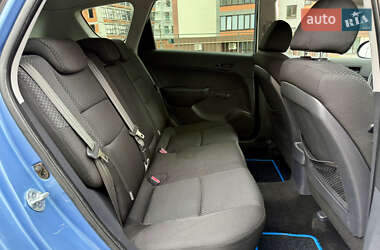 Універсал Hyundai i30 2012 в  фото 31 Універсал Hyundai i30 2012 в