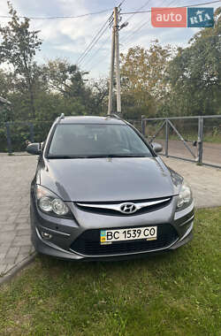 Универсал Hyundai i30 2011 в Львове