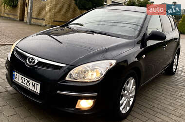Универсал Hyundai i30 2008 в 