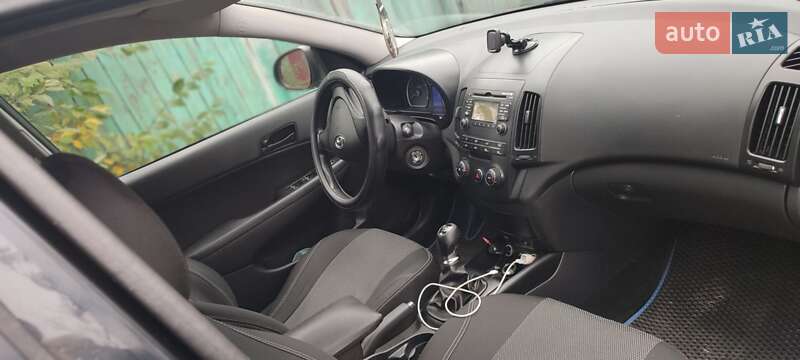 Универсал Hyundai i30 2010 в Харькове