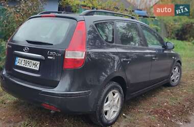 Универсал Hyundai i30 2010 в 
