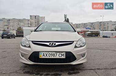 Универсал Hyundai i30 2011 в Харькове