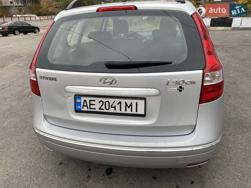 Универсал Hyundai i30 2009 в Днепре фото 8 Универсал Hyundai i30 2009 в Днепре