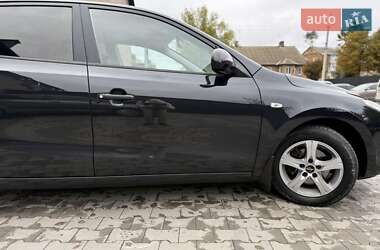 Хэтчбек Hyundai i30 2009 в 
