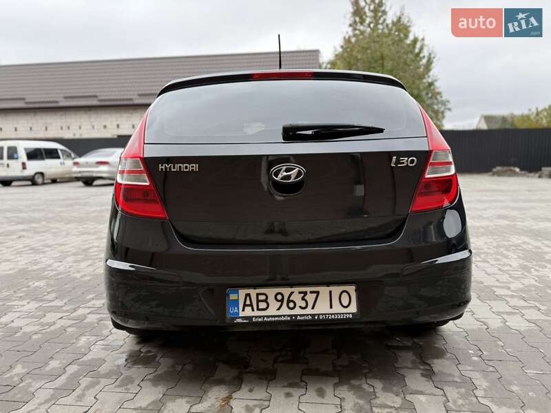 Хэтчбек Hyundai i30 2009 в Казатине