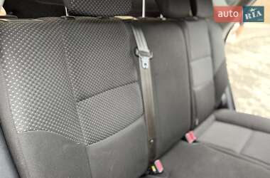 Хэтчбек Hyundai i30 2009 в 