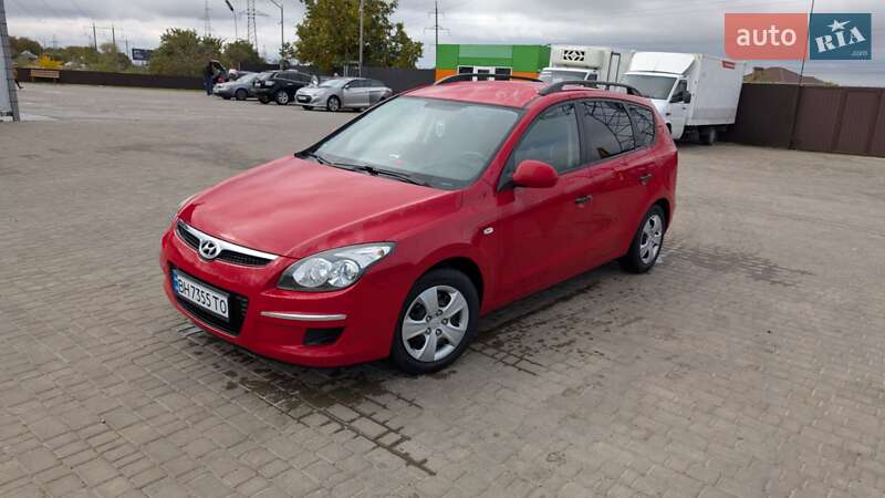 Универсал Hyundai i30 2009 в Одессе