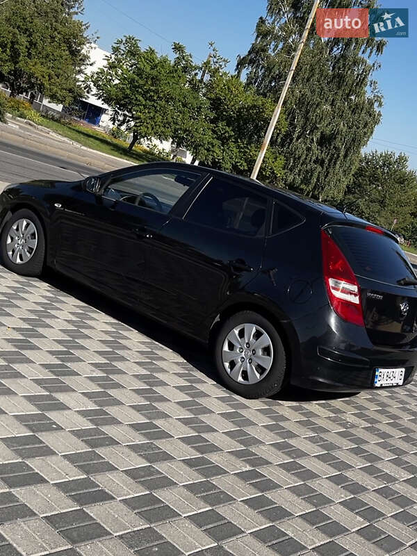 Хэтчбек Hyundai i30 2008 в Хмельницком