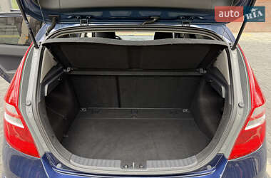 Хэтчбек Hyundai i30 2008 в 