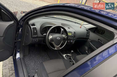 Хэтчбек Hyundai i30 2008 в 