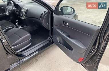 Универсал Hyundai i30 2012 в 