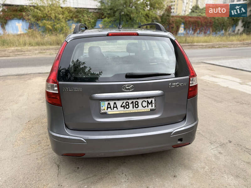Універсал Hyundai i30 2011 в Києві