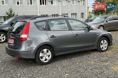 Универсал Hyundai i30 2010 в 