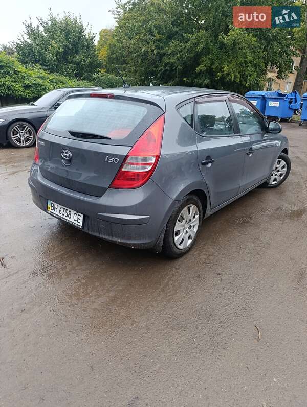 Хэтчбек Hyundai i30 2009 в Одессе