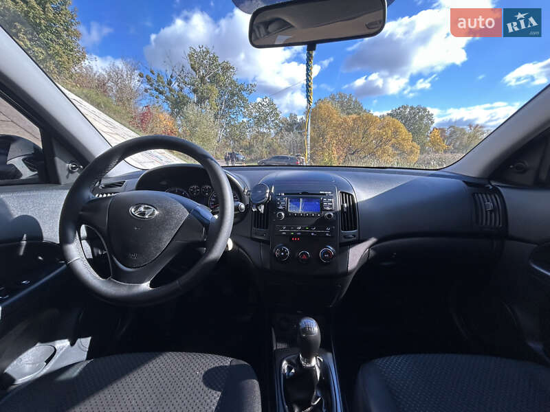 Универсал Hyundai i30 2011 в Виннице