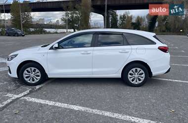 Универсал Hyundai i30 2020 в 