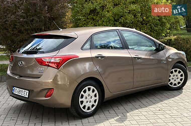 Хэтчбек Hyundai i30 2014 в 