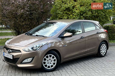 Хэтчбек Hyundai i30 2014 в 
