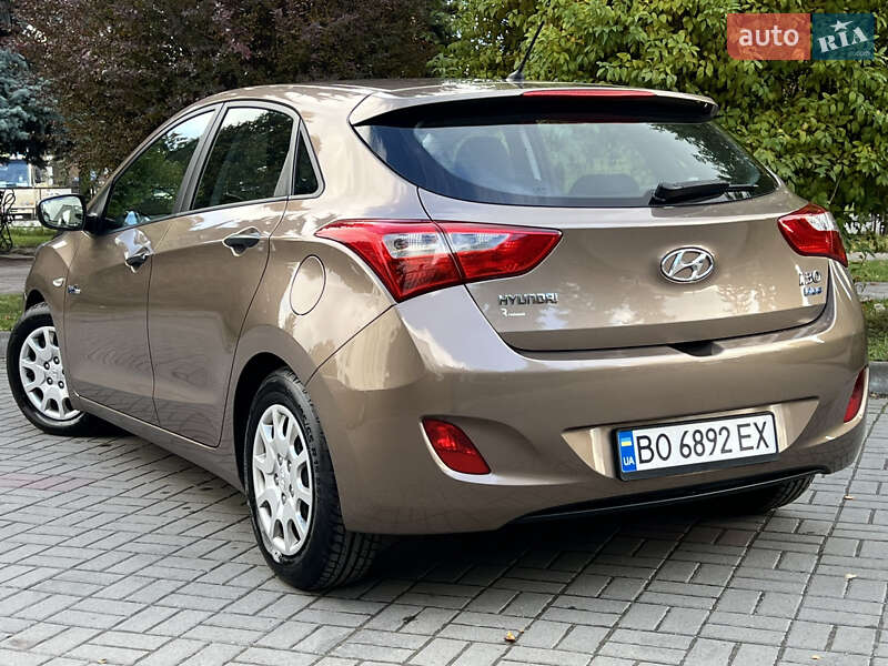 Хетчбек Hyundai i30 2014 в Тернополі
