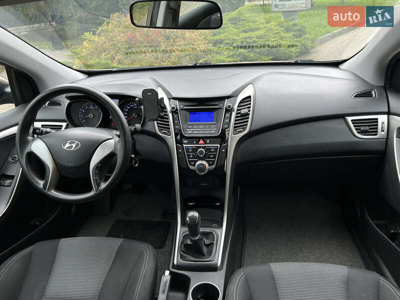 Хетчбек Hyundai i30 2014 в Тернополі