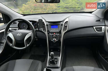 Хэтчбек Hyundai i30 2014 в 