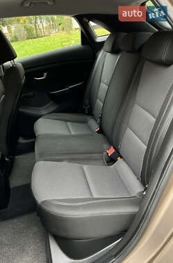 Хэтчбек Hyundai i30 2014 в 