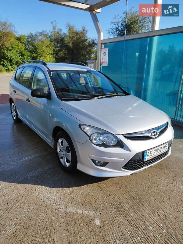 Универсал Hyundai i30 2010 в Белгороде-Днестровском