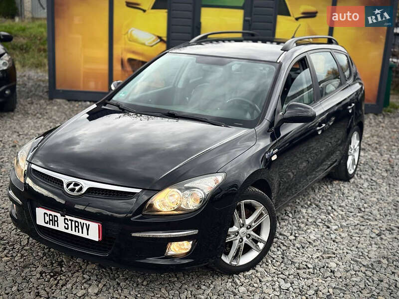 Универсал Hyundai i30 2009 в Стрые