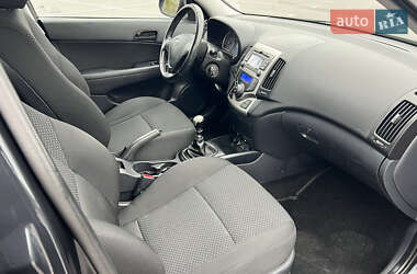 Универсал Hyundai i30 2009 в 