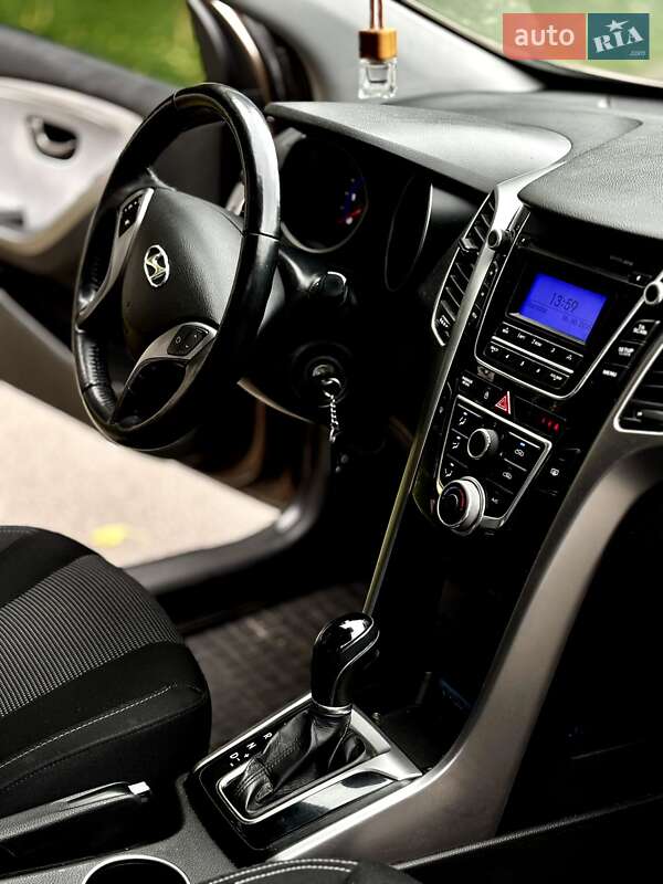 Хетчбек Hyundai i30 2012 в Києві
