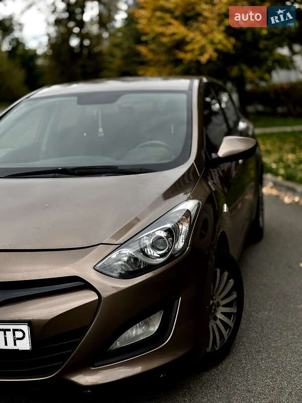 Хетчбек Hyundai i30 2012 в Києві