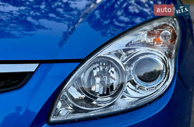 Хэтчбек Hyundai i30 2008 в 