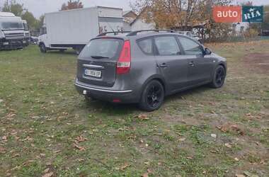Универсал Hyundai i30 2008 в Смеле