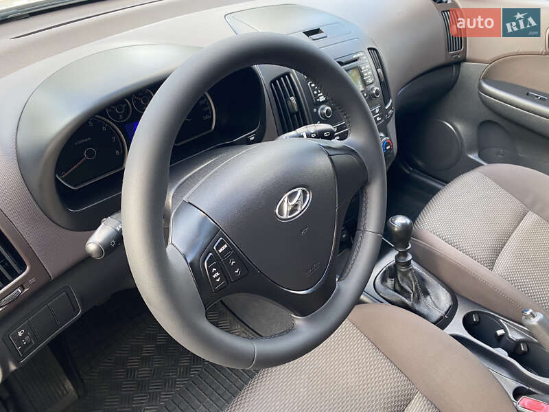 Універсал Hyundai i30 2008 в Миколаєві