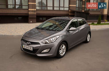Хэтчбек Hyundai i30 2013 в Чернигове