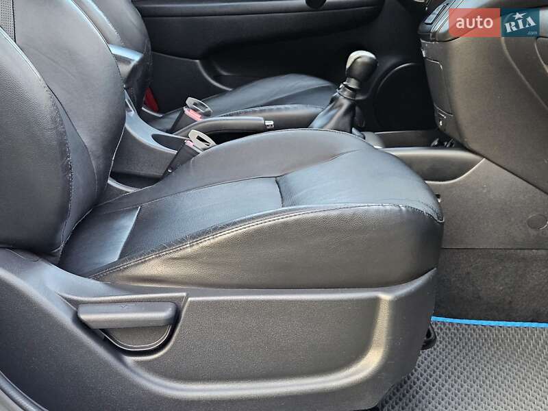 Универсал Hyundai i30 2009 в Бориславе